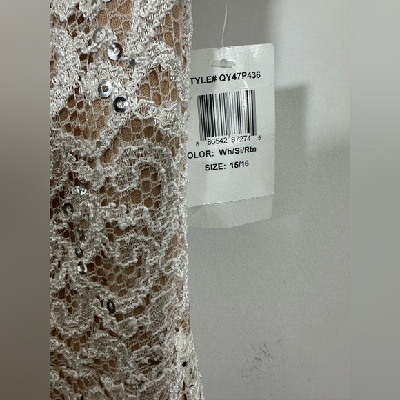 NWOT B Darlin Juniors Beige Sequins Lace Formal Long Dress Sweetheart Size 15/16 - Picture 7 of 11